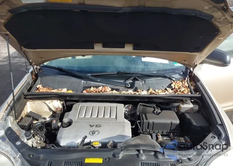 2010 Toyota Highlander Base V6 from USA, damaged, VIN JTEZK3EH0A2106063